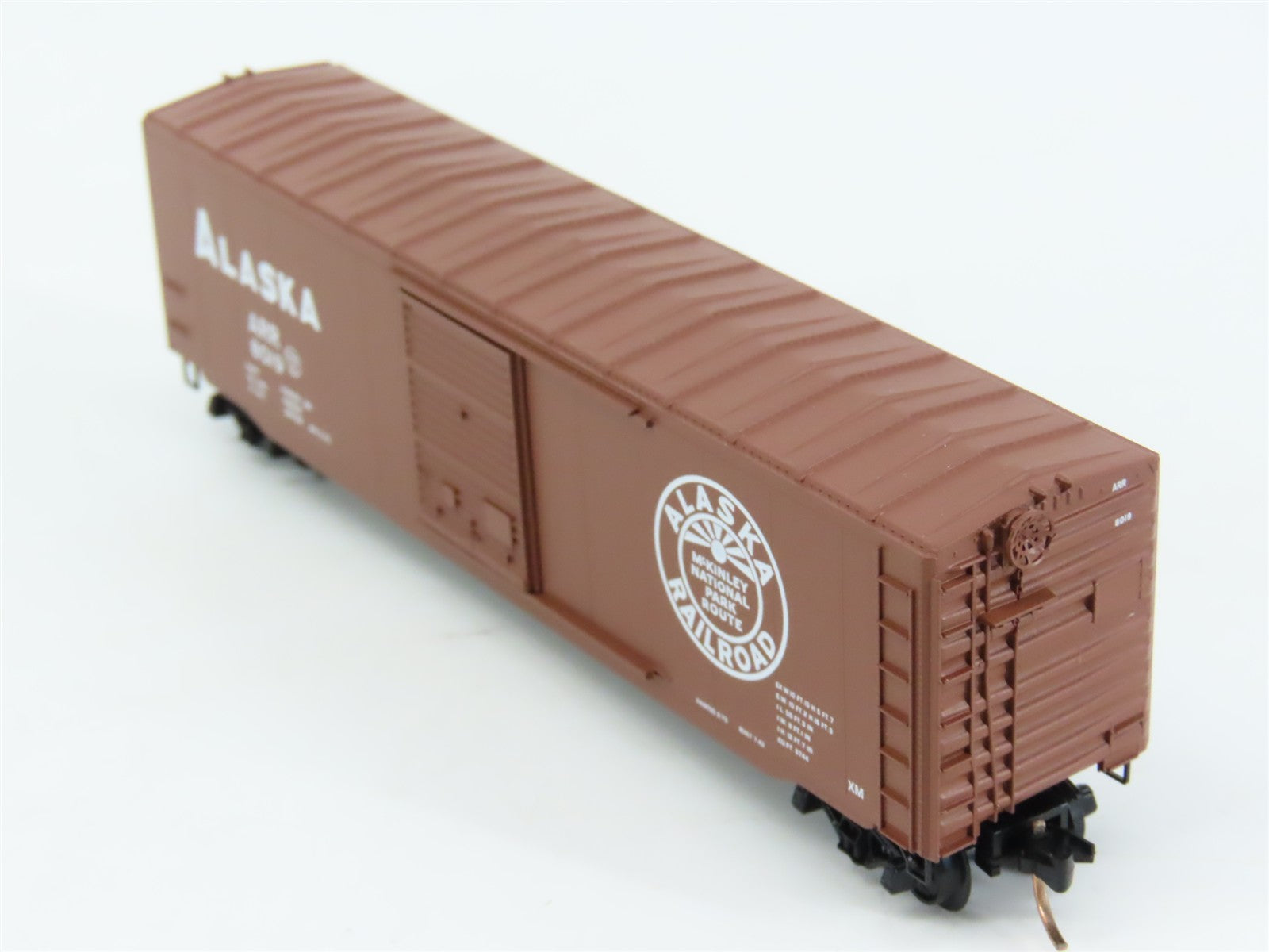 N Scale Micro-Trains MTL 77030 ARR Alaska Railroad 50' Box Car 8019 RTR