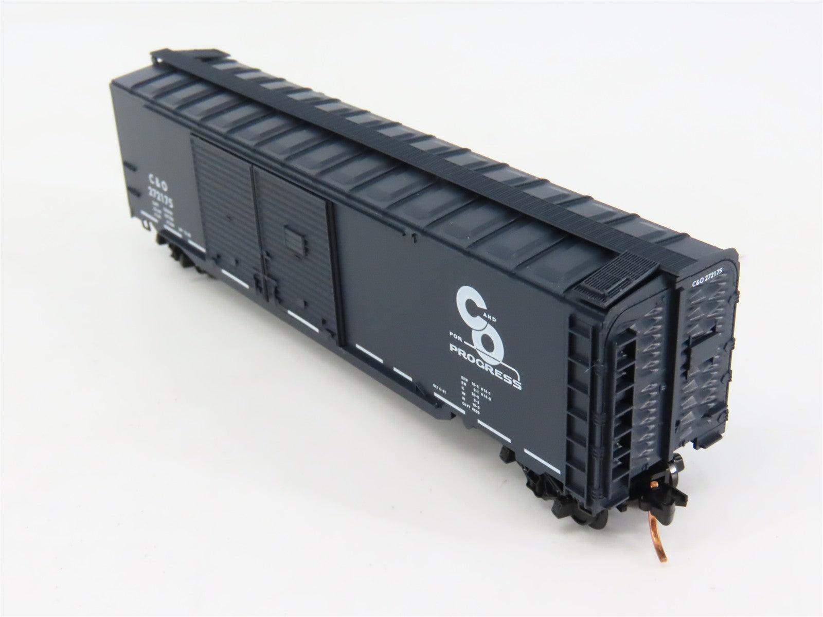 N Scale Micro-Trains MTL 78070 C&O Chesapeake & Ohio 50' Auto Box Car 272175 RTR