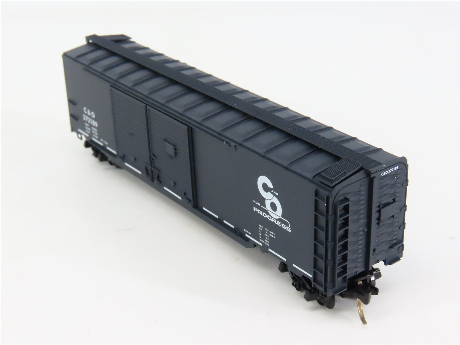 N Scale Micro-Trains MTL 78070 C&O Chesapeake & Ohio 50' Auto Box Car 272189 RTR