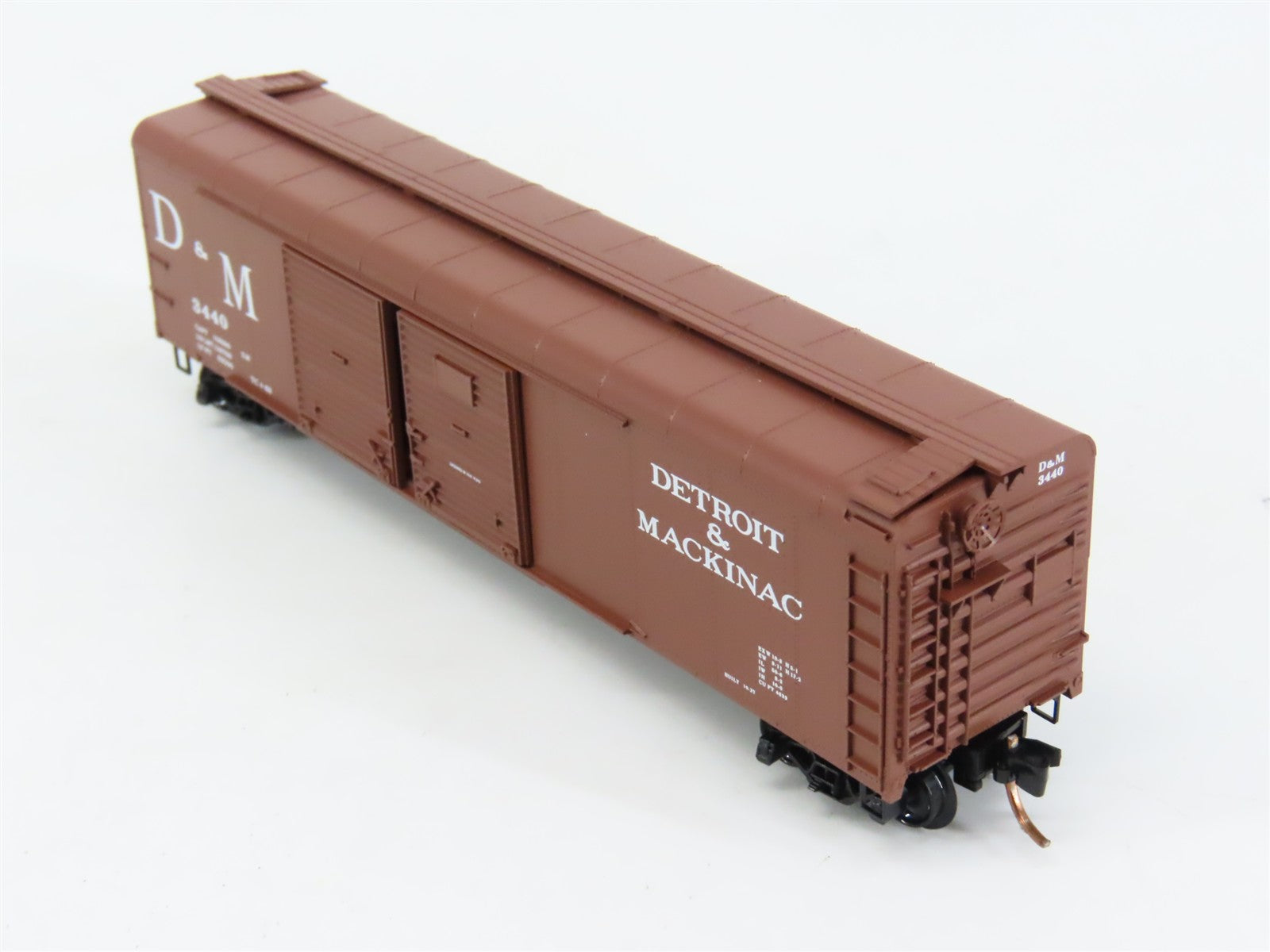 N Scale Micro-Trains MTL 79030 D&M Detroit & Mackinac 50' Wagon Top Box Car RTR