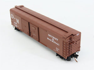 N Scale Micro-Trains MTL 79030 D&M Detroit & Mackinac 50' Wagon Top Box Car RTR