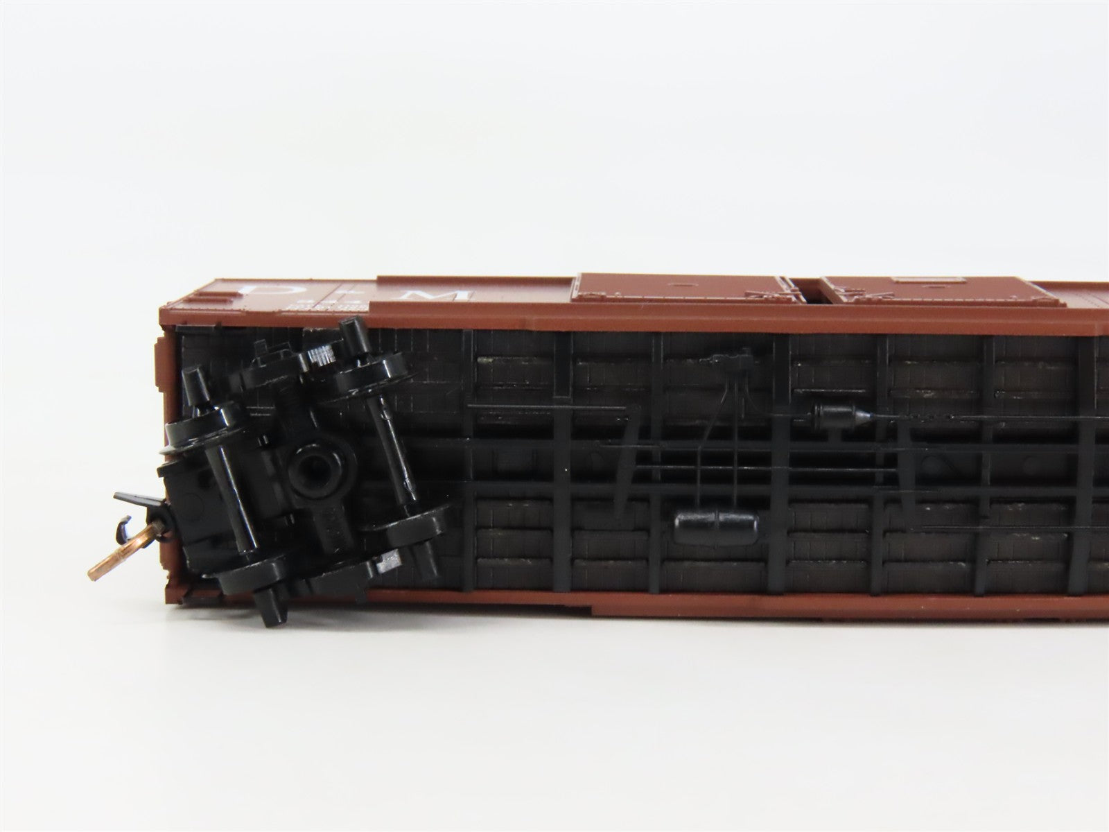 N Scale Micro-Trains MTL 79030 D&M Detroit & Mackinac 50' Wagon Top Box Car RTR