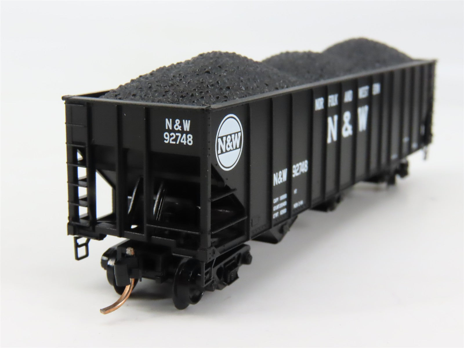 N Scale Micro-Trains MTL 108010 N&W Norfolk & Western 3-Bay Open Hopper RTR
