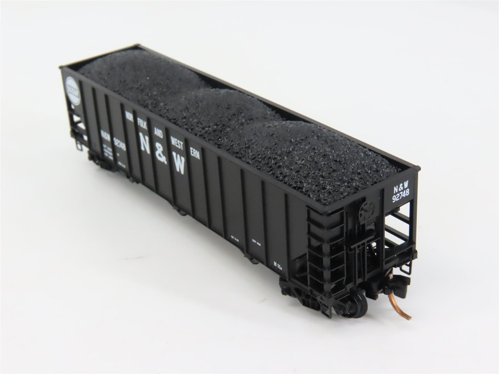 N Scale Micro-Trains MTL 108010 N&W Norfolk & Western 3-Bay Open Hopper RTR