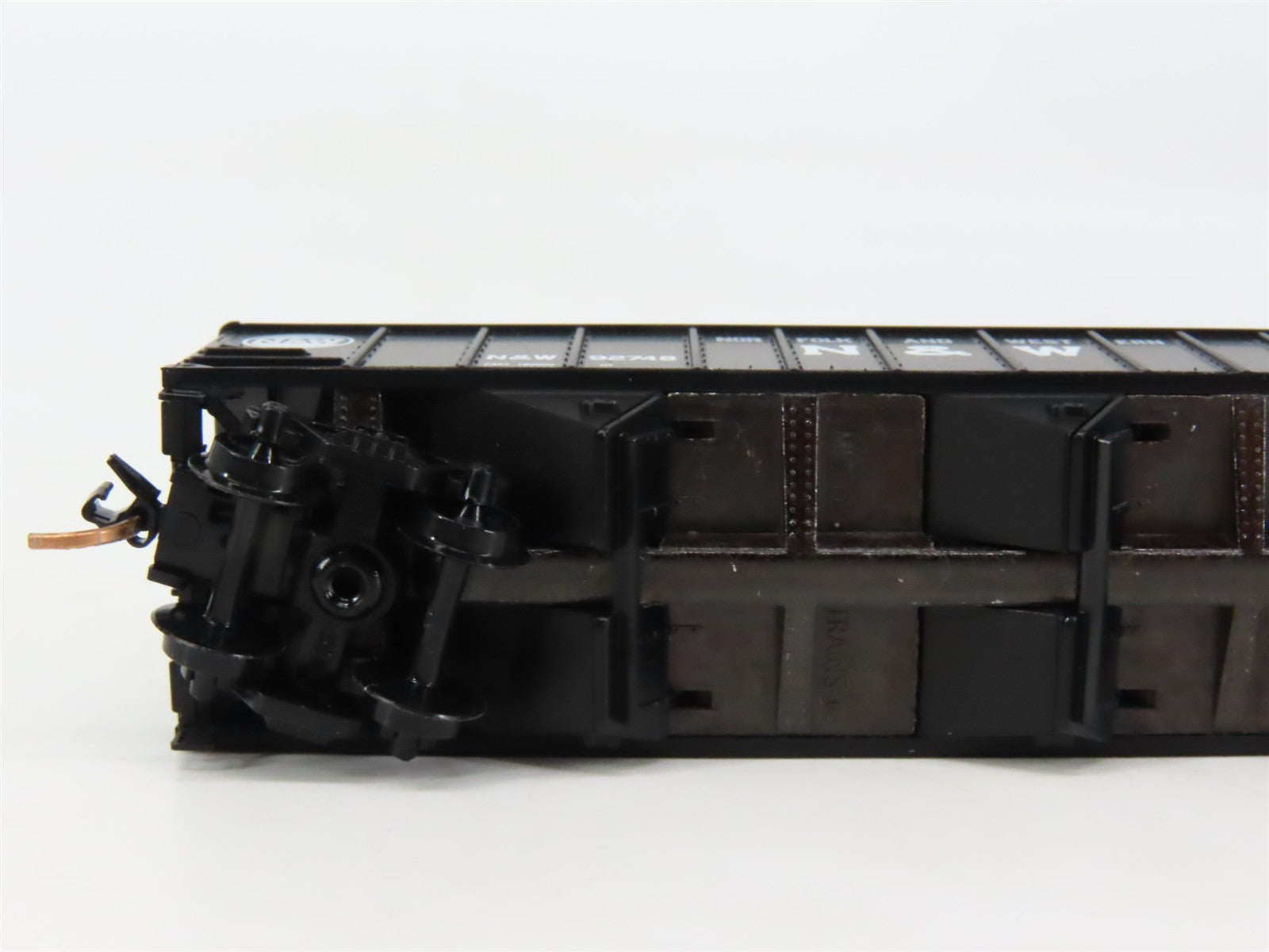 N Scale Micro-Trains MTL 108010 N&W Norfolk & Western 3-Bay Open Hopper RTR