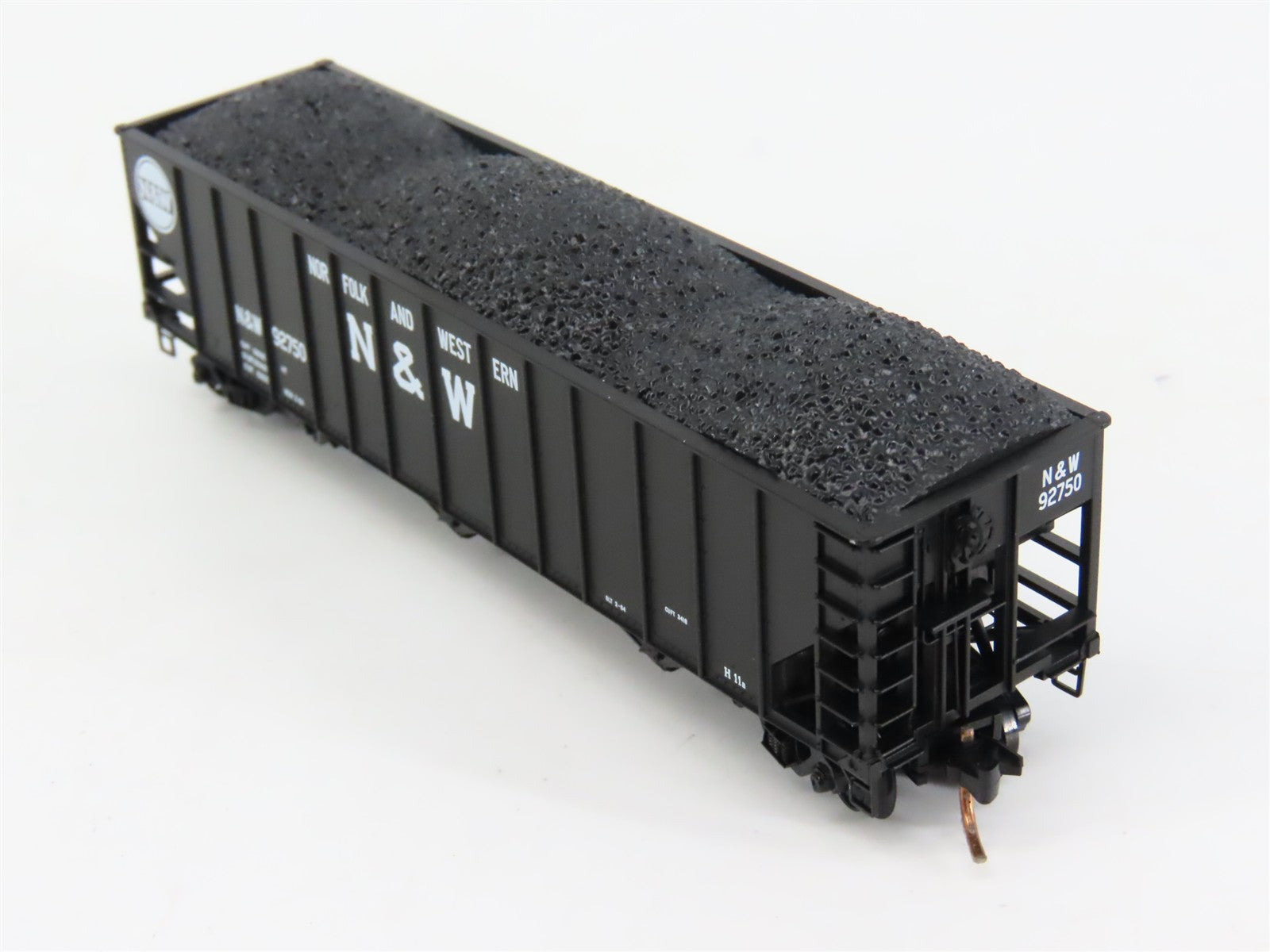 N Scale Micro-Trains MTL 108010 N&W Norfolk & Western 3-Bay Open Hopper RTR
