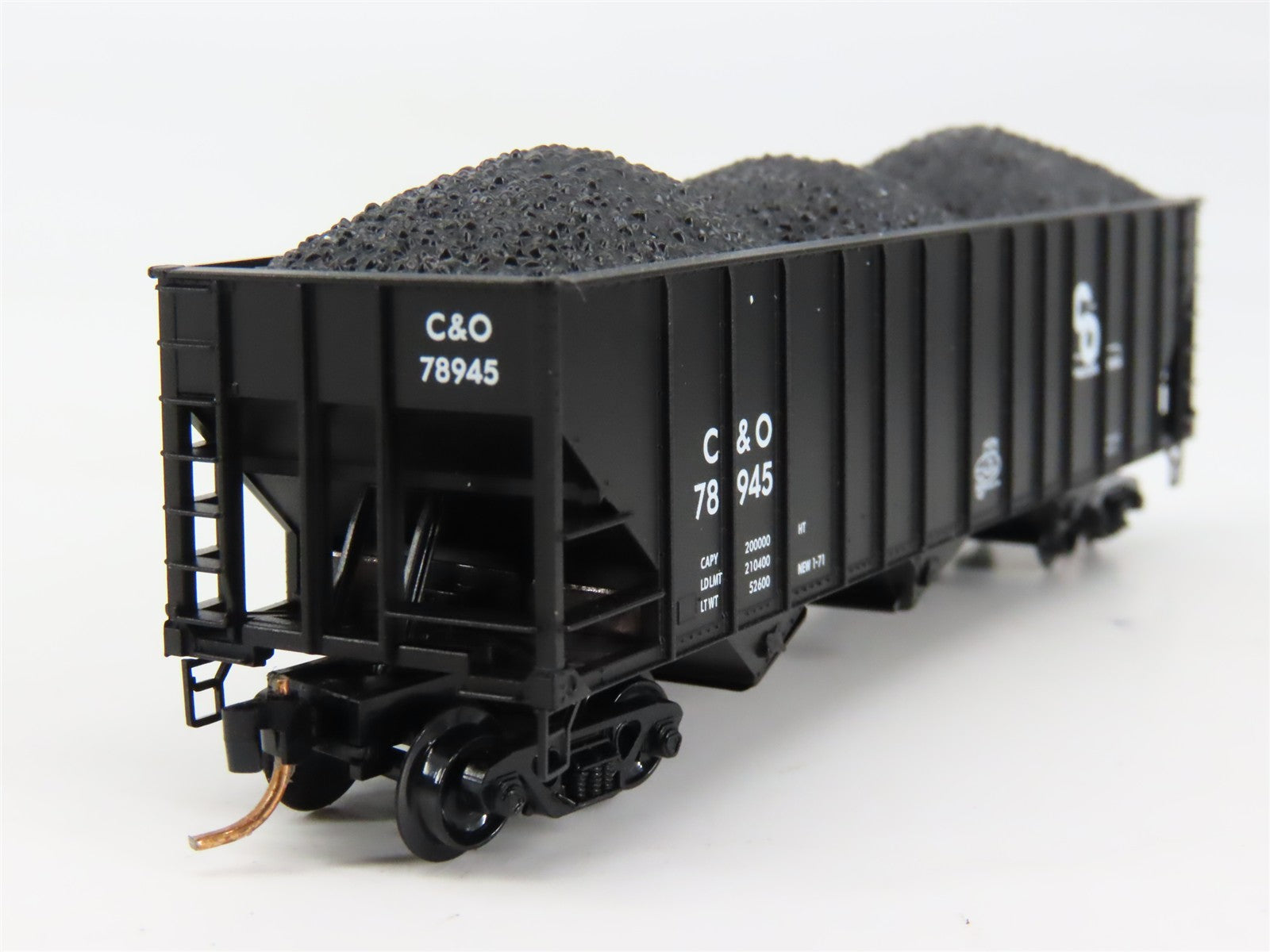 N Scale Micro-Trains MTL 108020 C&O Chesapeake & Ohio 3-Bay Open Hopper RTR