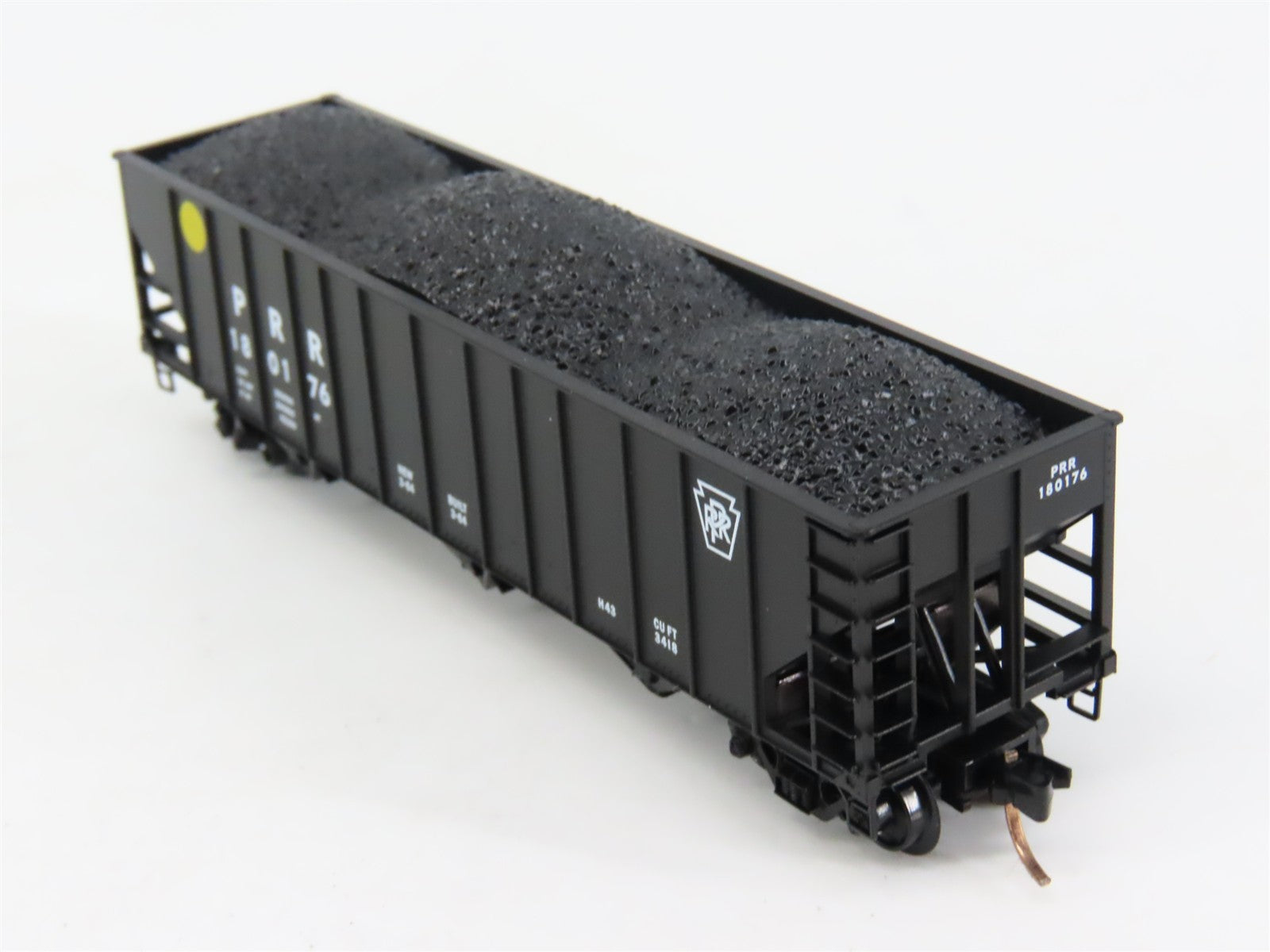 N Scale Micro-Trains MTL PRR Pennsylvania 3-Bay Hopper #180176 w/ Coal Load