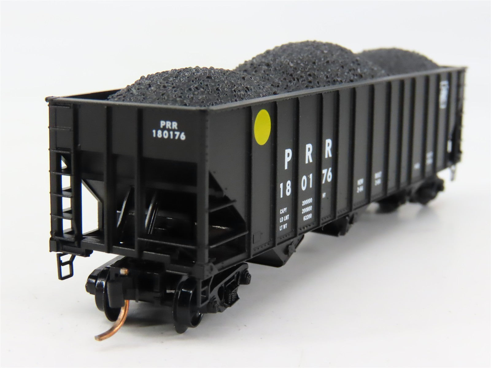 N Scale Micro-Trains MTL PRR Pennsylvania 3-Bay Hopper #180176 w/ Coal Load