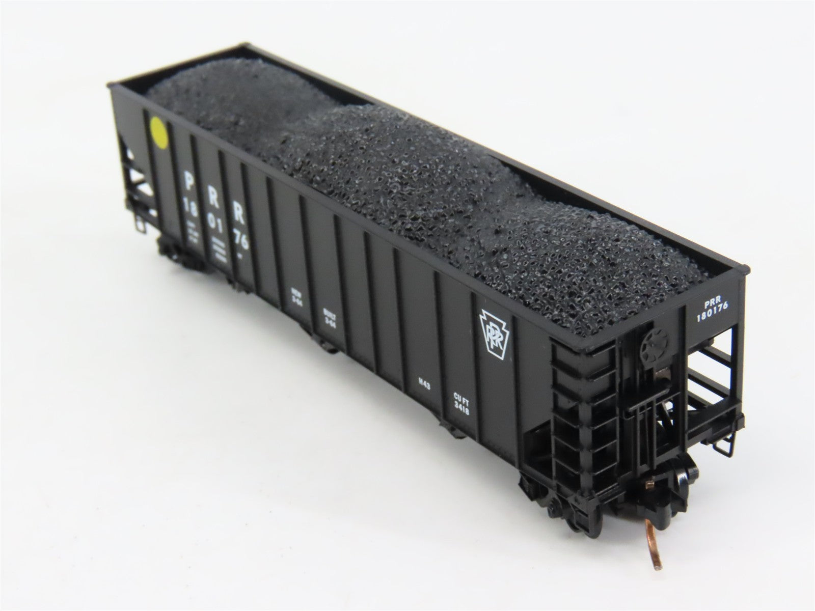 N Scale Micro-Trains MTL PRR Pennsylvania 3-Bay Hopper #180176 w/ Coal Load
