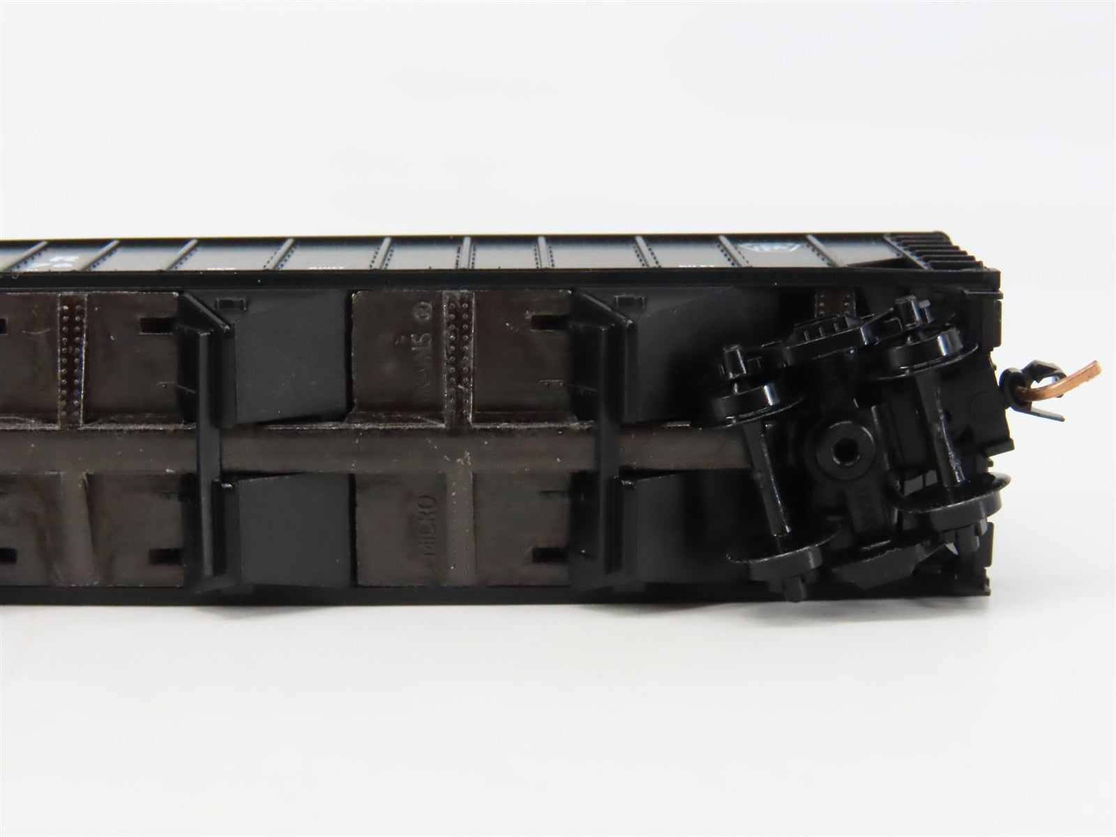 N Scale Micro-Trains MTL PRR Pennsylvania 3-Bay Hopper #180176 w/ Coal Load