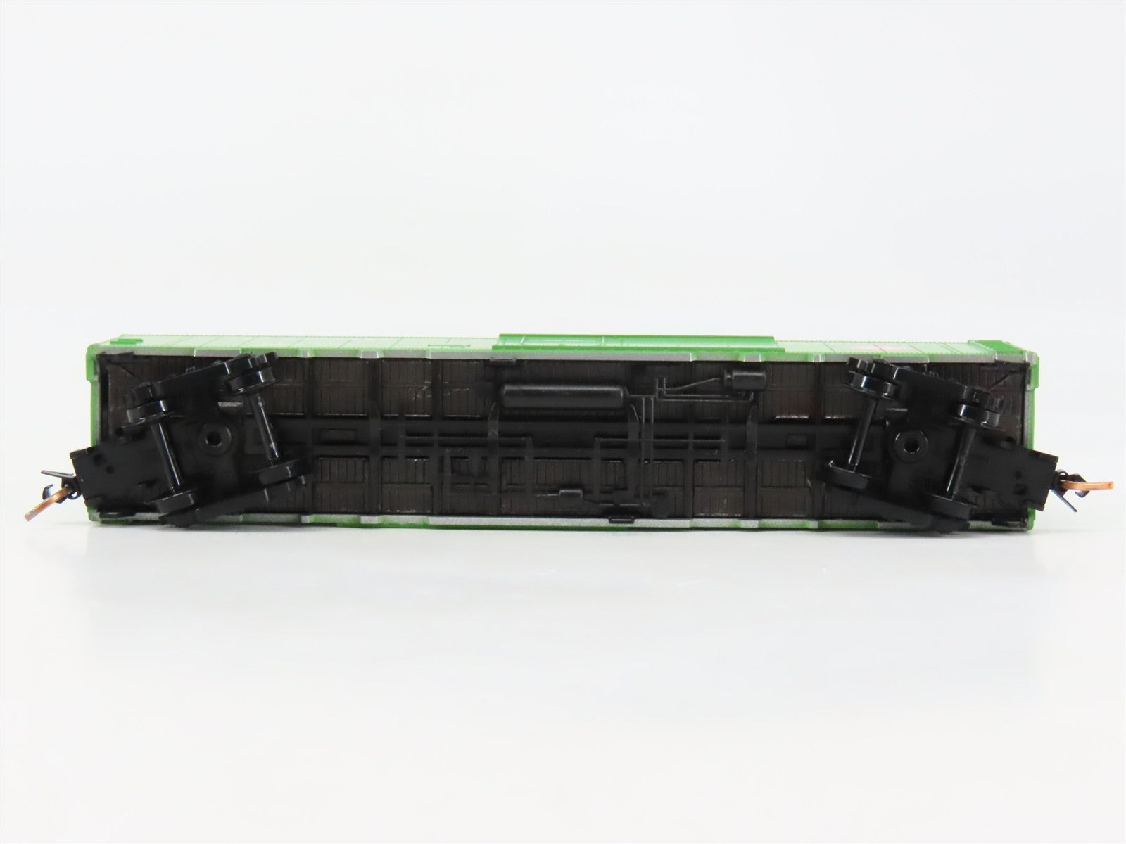 N Scale Micro-Trains MTL 52030 REX Santa Fe / REA 52' Express Reefer 4083 RTR