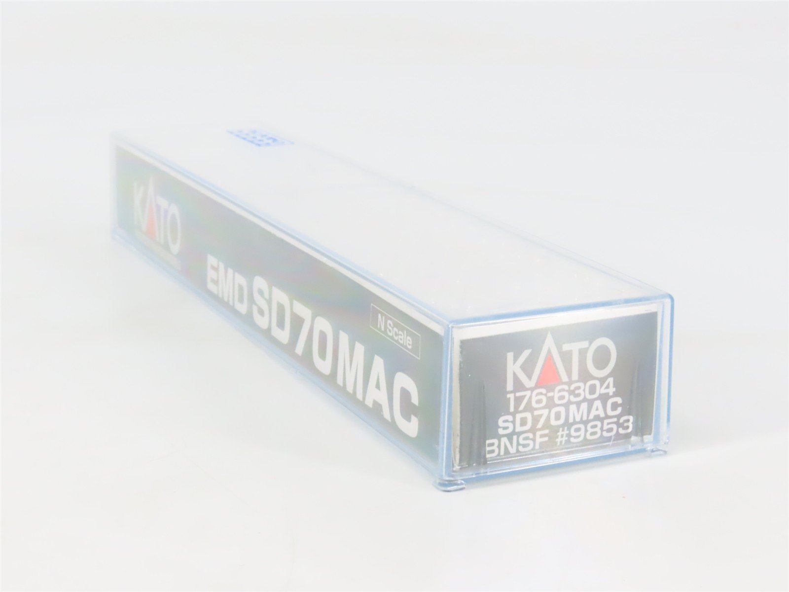 N Scale KATO 176-6304 BNSF Railway EMD SD70MAC Diesel #9853 DC