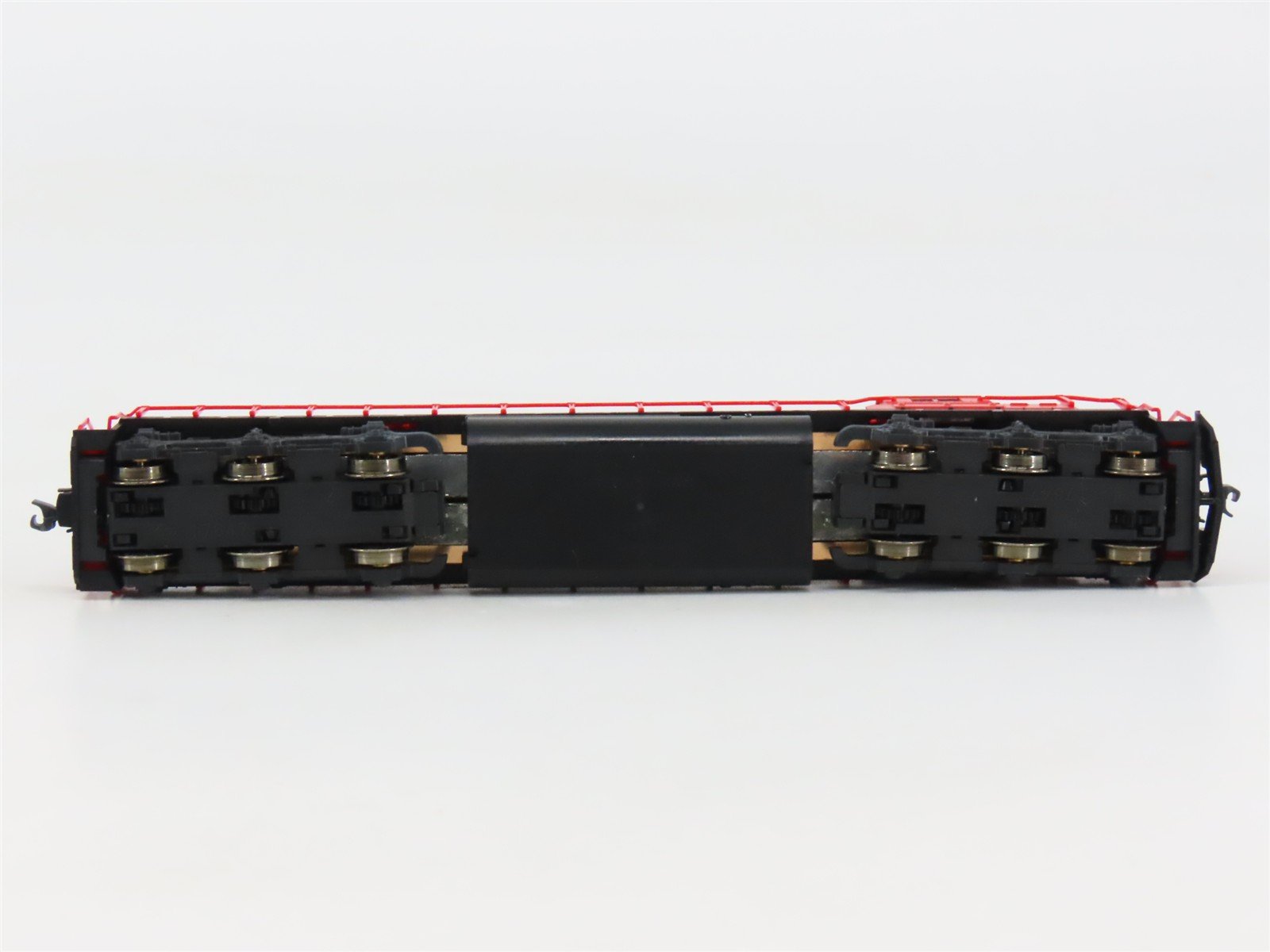 N Scale KATO 176-4905 CP Canadian Pacific EMD SD40-2 Diesel #5864 DC
