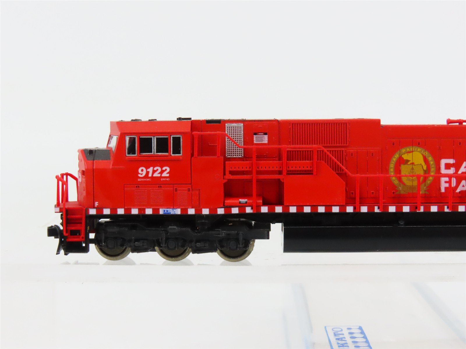 N Scale KATO 176-5603 CP Canadian Pacific EMD SD90/43MAC Diesel #9122 DCC Ready