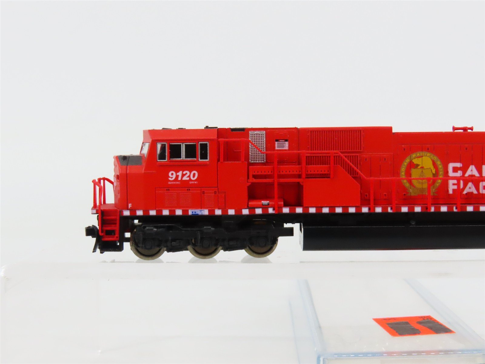 N Scale KATO 176-5601 CP Canadian Pacific SD90/43MAC Diesel #9120 DCC Ready