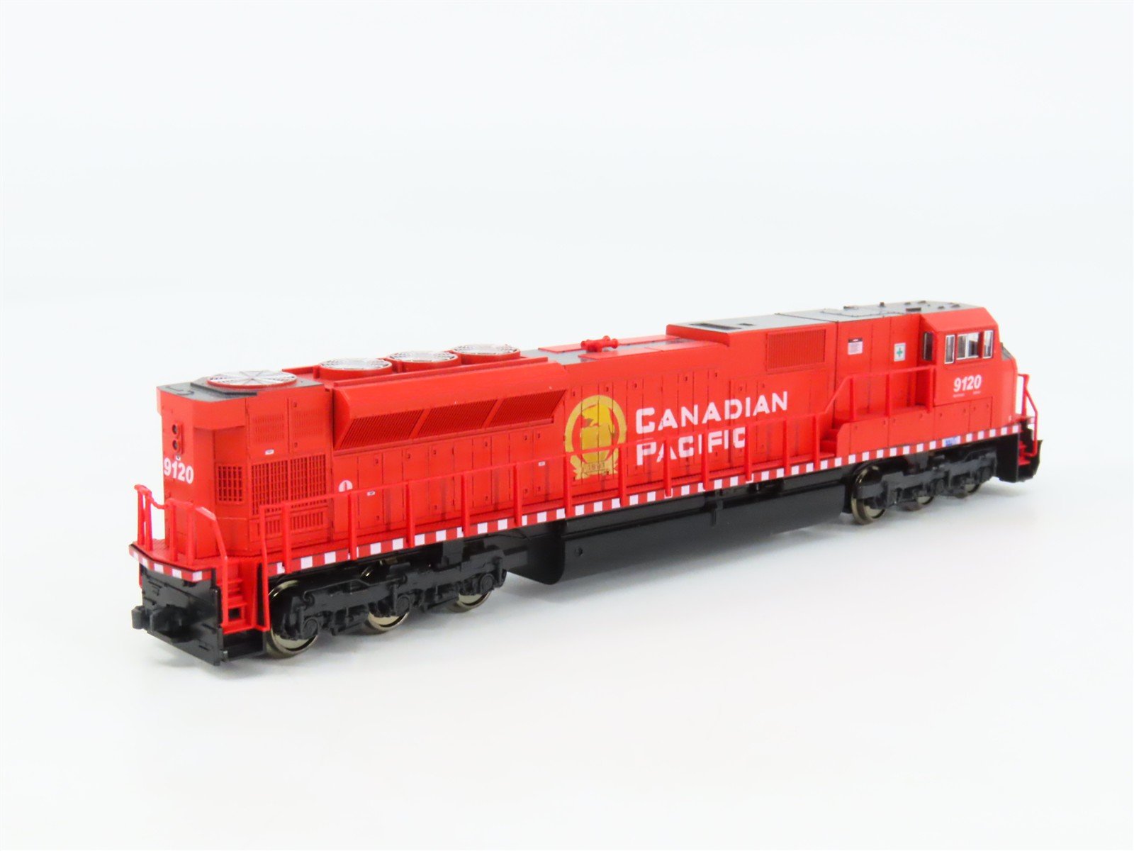 N Scale KATO 176-5601 CP Canadian Pacific SD90/43MAC Diesel #9120 DCC Ready