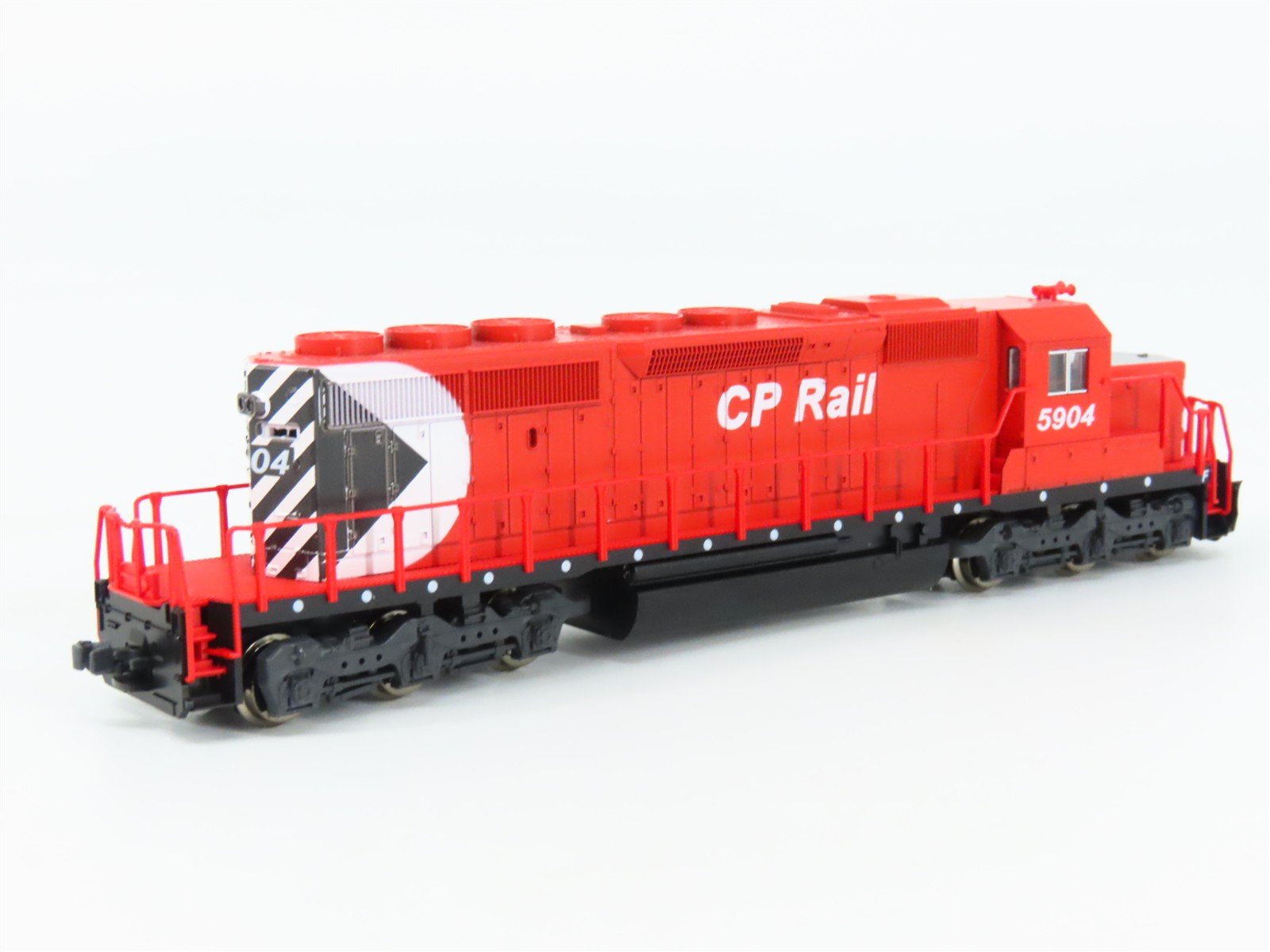 N Scale KATO 176-4906 CP Canadian Pacific EMD SD40-2 Diesel #5904 DCC Ready