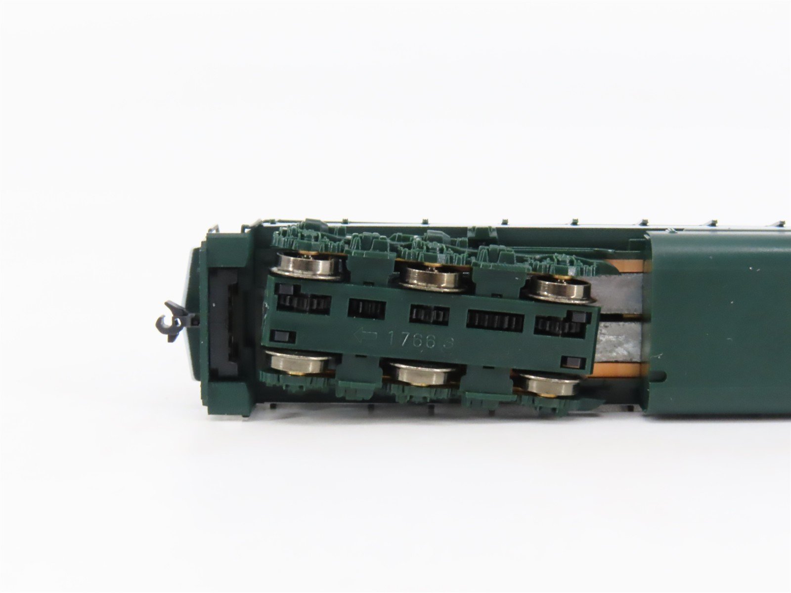 N Scale KATO 176-6301 BNSF Railway EMD SD70MAC Diesel #9782 DCC Ready