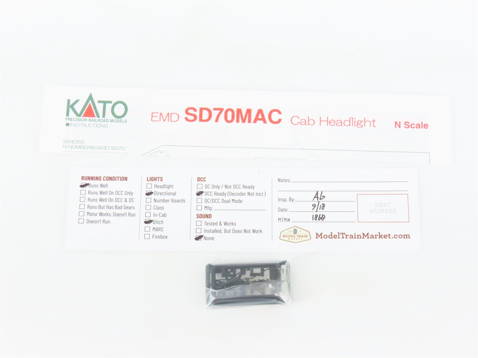 N Scale KATO 176-6301 BNSF Railway EMD SD70MAC Diesel #9782 DCC Ready