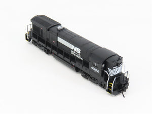 N Scale Atlas 49719 NS Norfolk Southern GE B23-7 Diesel #4002 DCC Ready