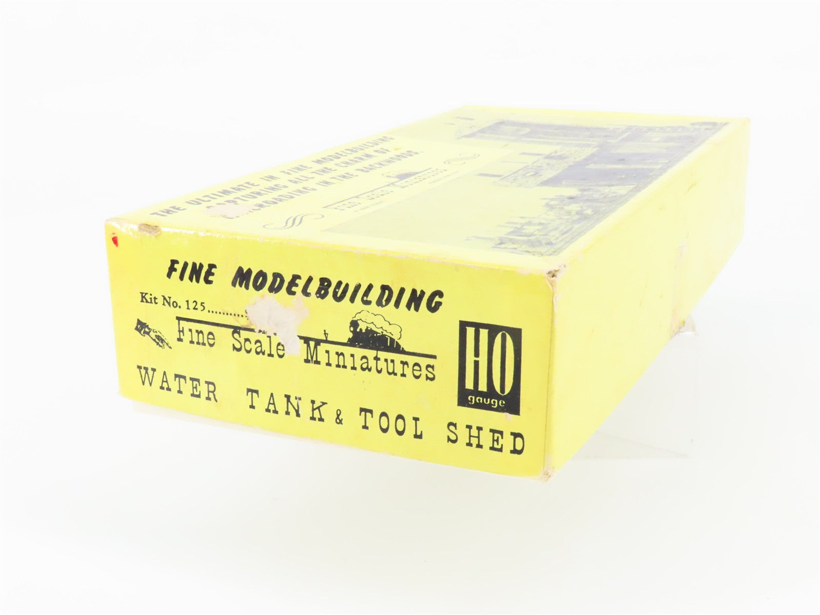HO 1/87 Fine Scale Miniatures Kit No. 125 Water Tank & Tool Shed