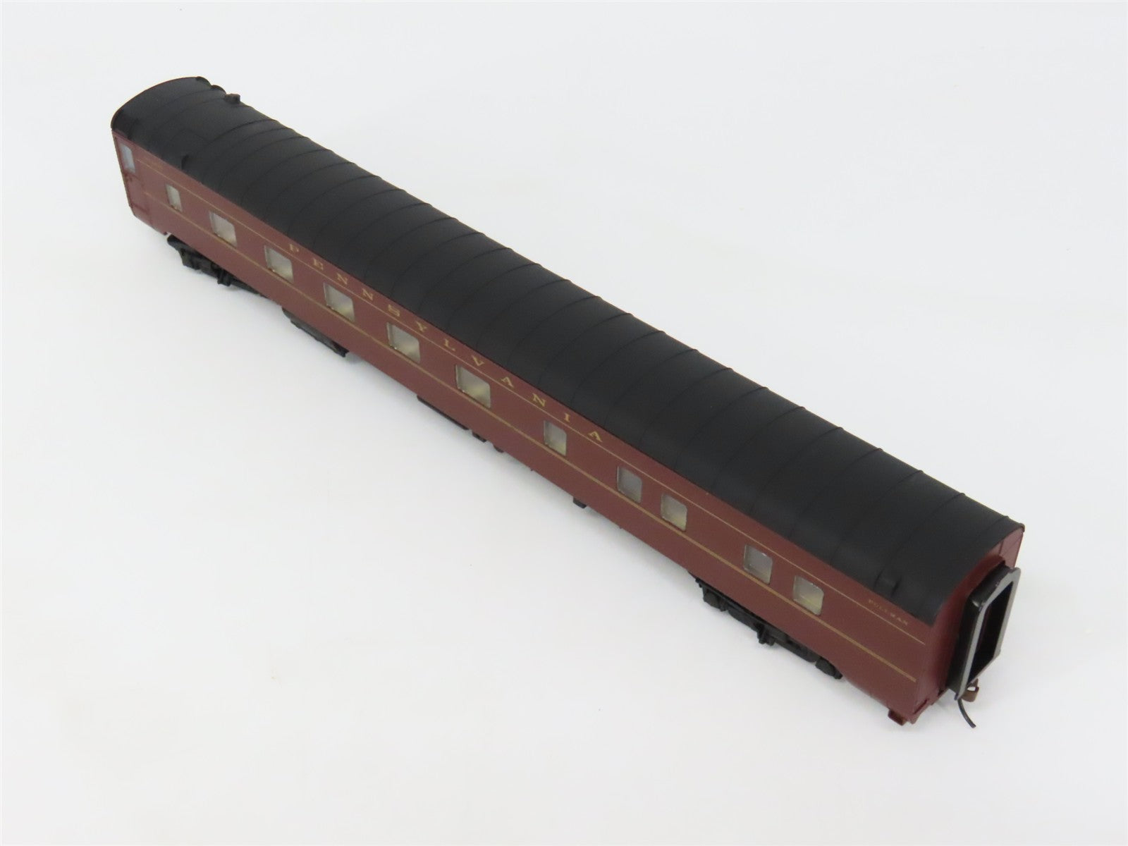 HO Scale Walthers 932-6747 Pennsylvania Pullman-Standard 10-5 Sleeper RTR