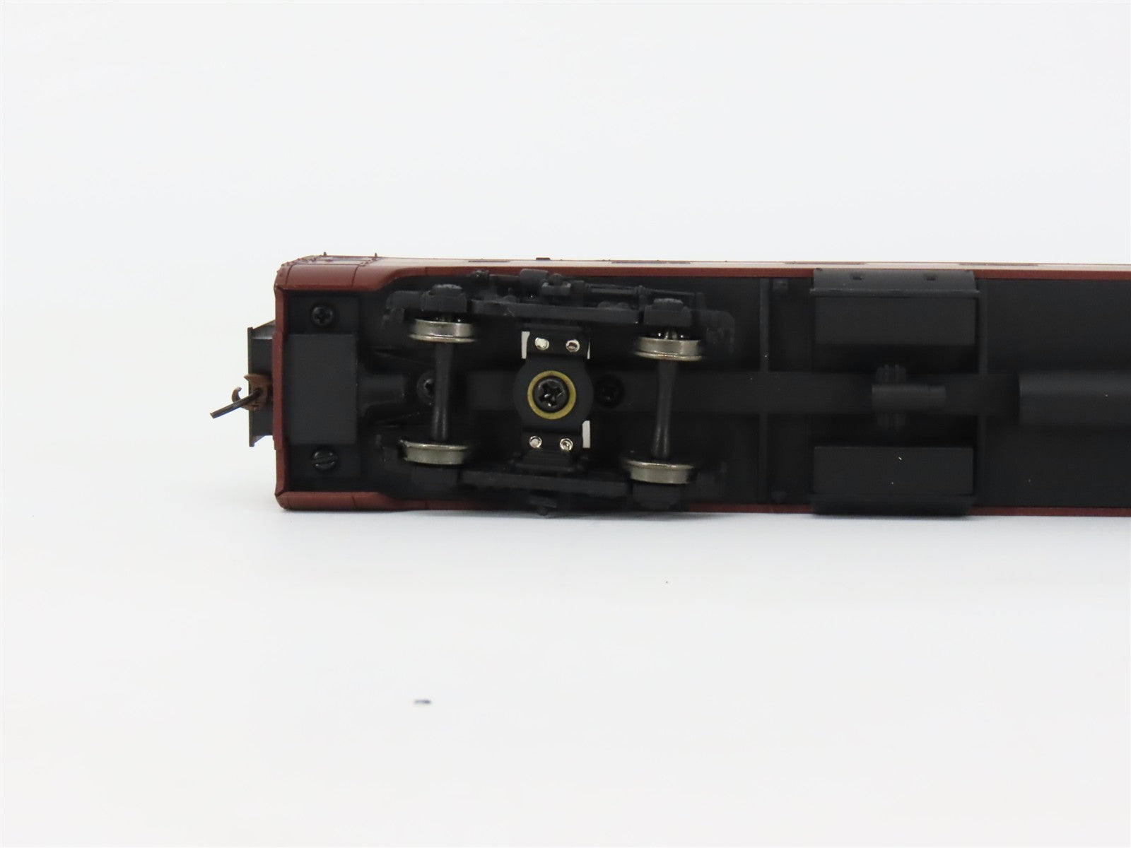 HO Scale Walthers 932-6747 Pennsylvania Pullman-Standard 10-5 Sleeper RTR