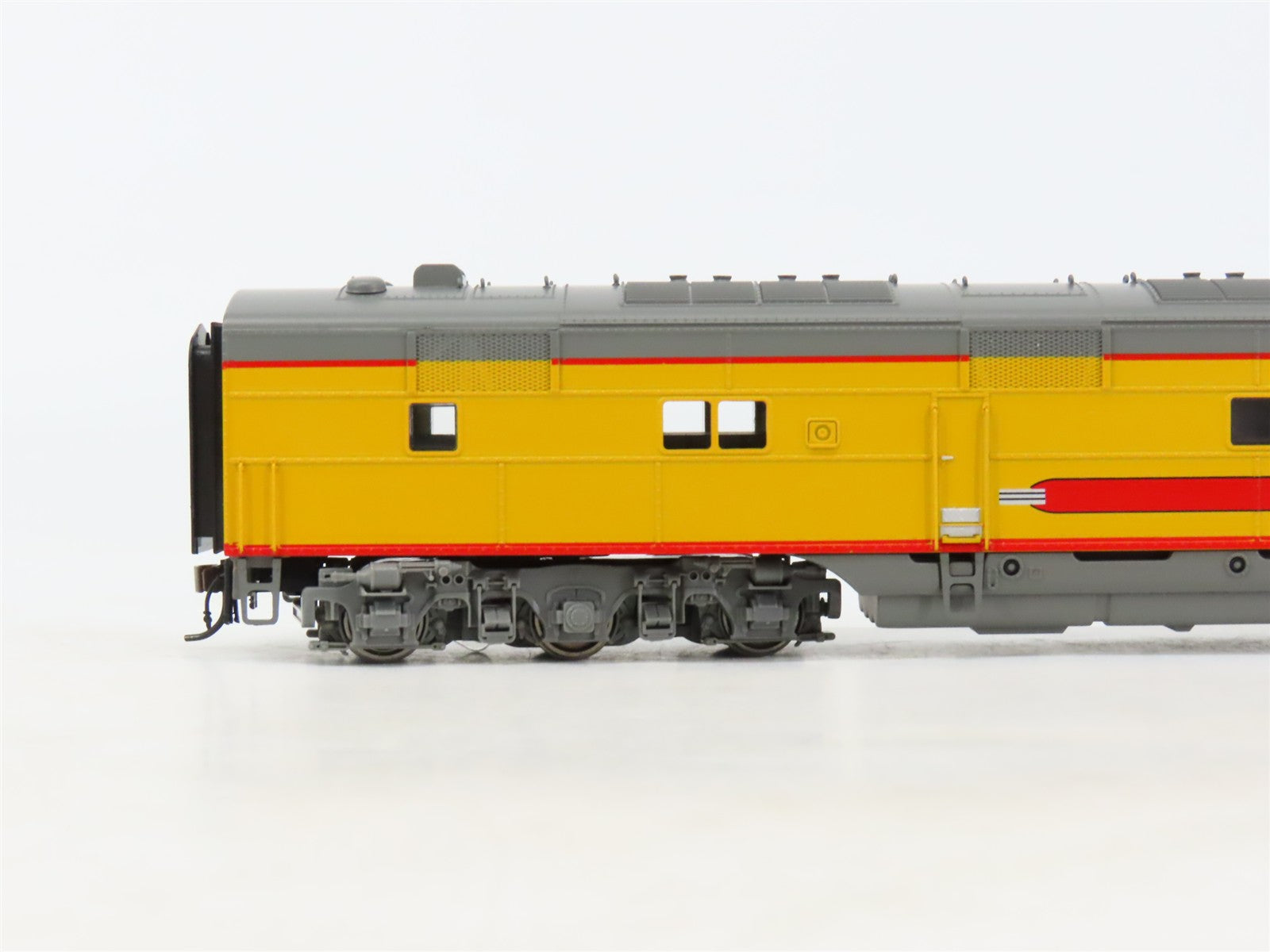 HO Broadway Limited BLI 723 UP Union Pacific E7 A/B/B Diesel Set wDCC & Sound