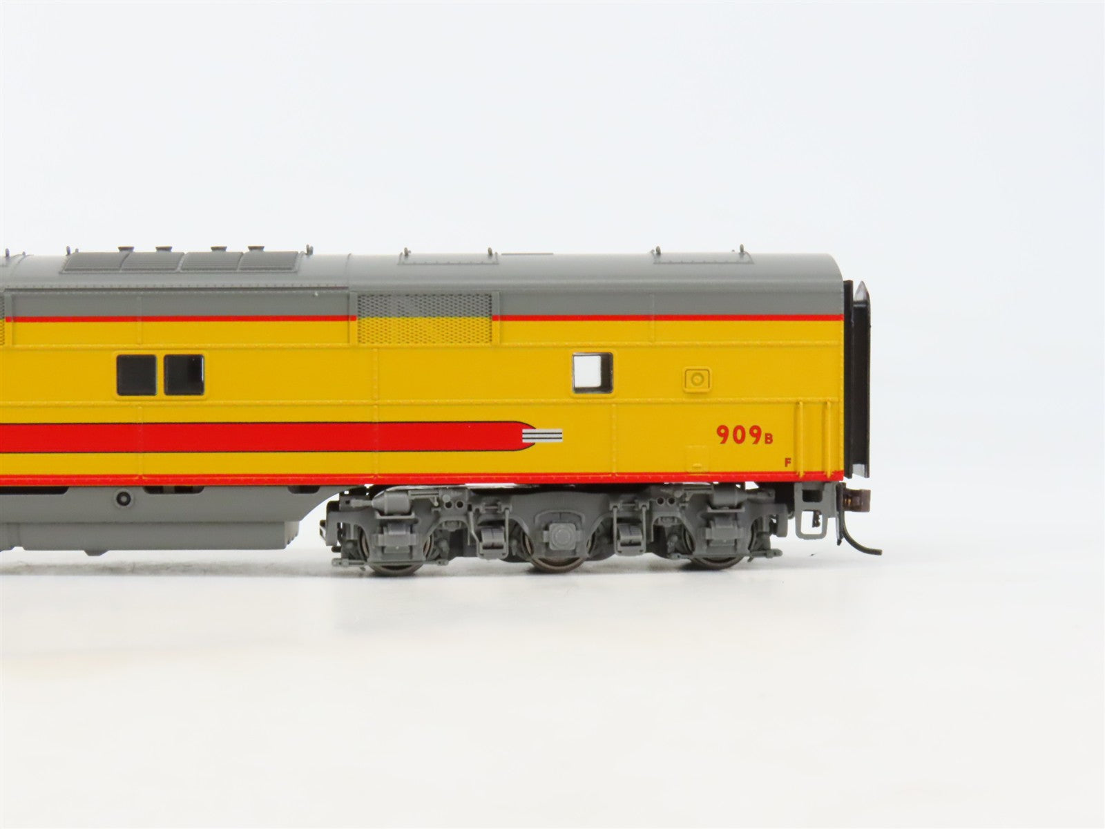 HO Broadway Limited BLI 723 UP Union Pacific E7 A/B/B Diesel Set wDCC & Sound