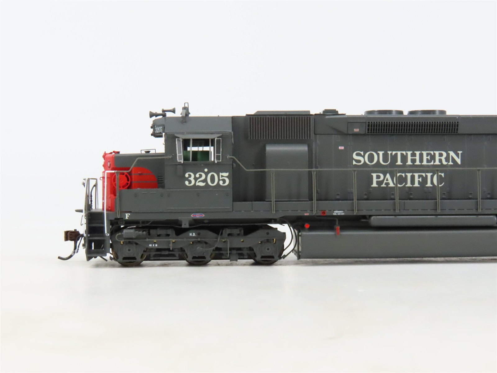HO Athearn Genesis G63539 SP Southern Pacific SDP45 Diesel #3205 wDCC & Sound