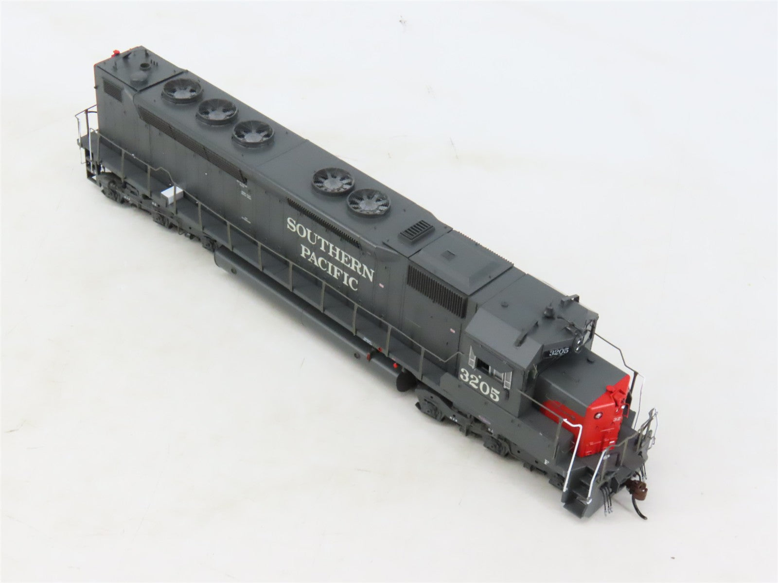 HO Athearn Genesis G63539 SP Southern Pacific SDP45 Diesel #3205 wDCC & Sound