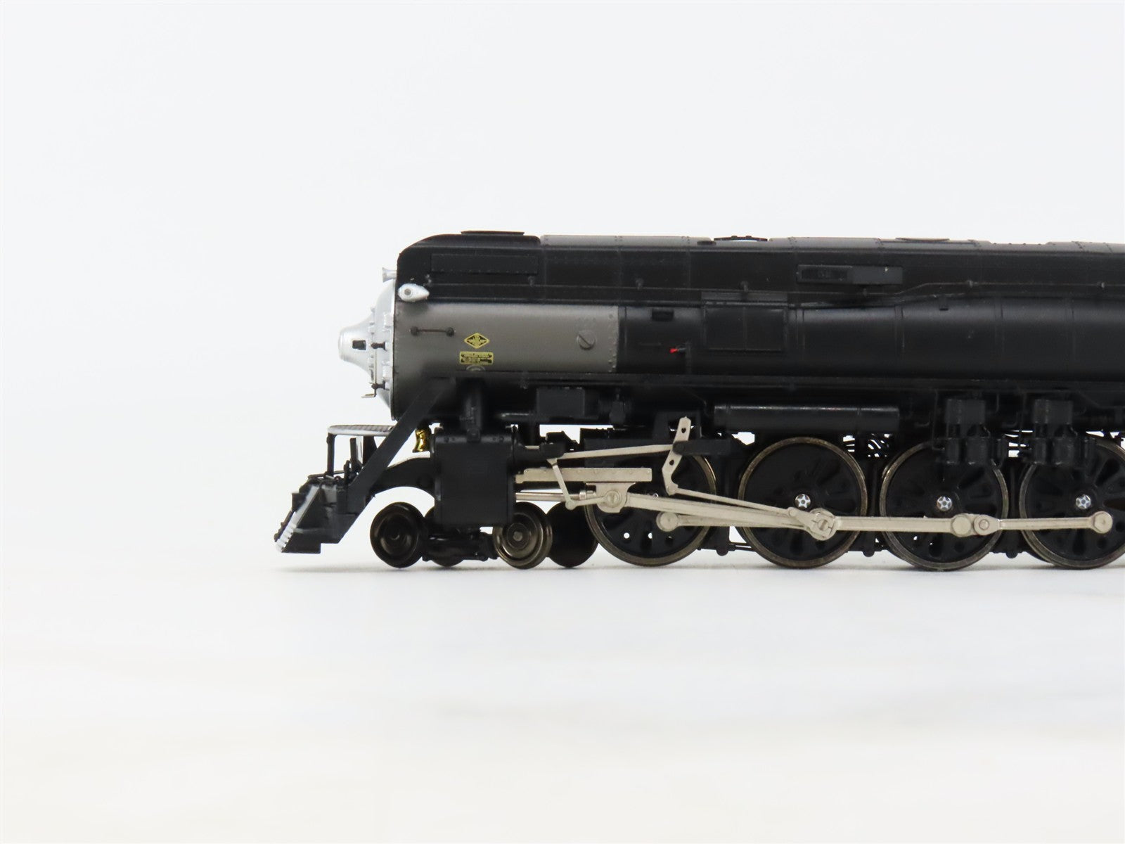 HO Scale MTH 80-3121-1 SP Southern Pacific 4-8-4 Steam Loco #4460 wDCC & Sound