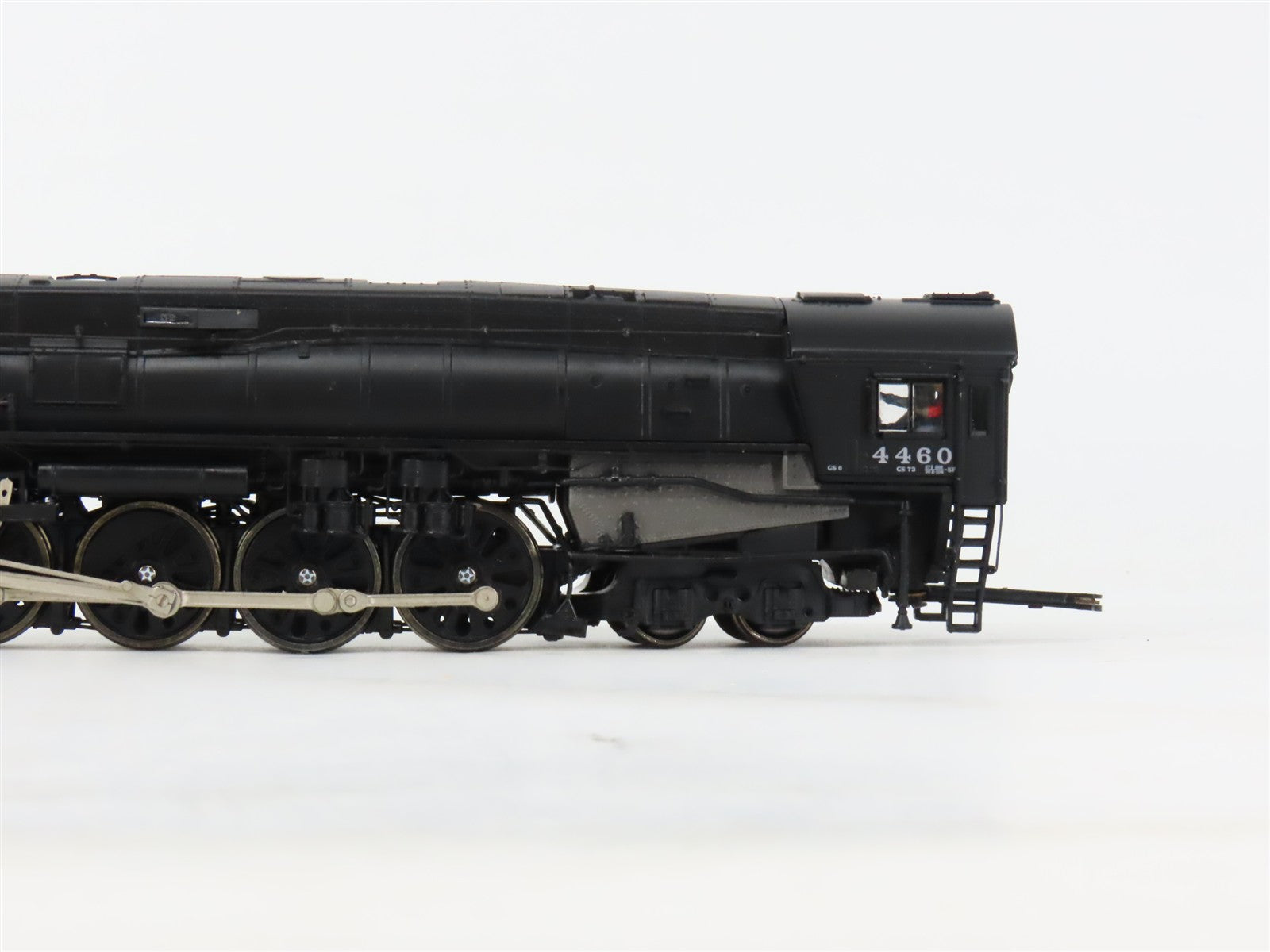 HO Scale MTH 80-3121-1 SP Southern Pacific 4-8-4 Steam Loco #4460 wDCC & Sound