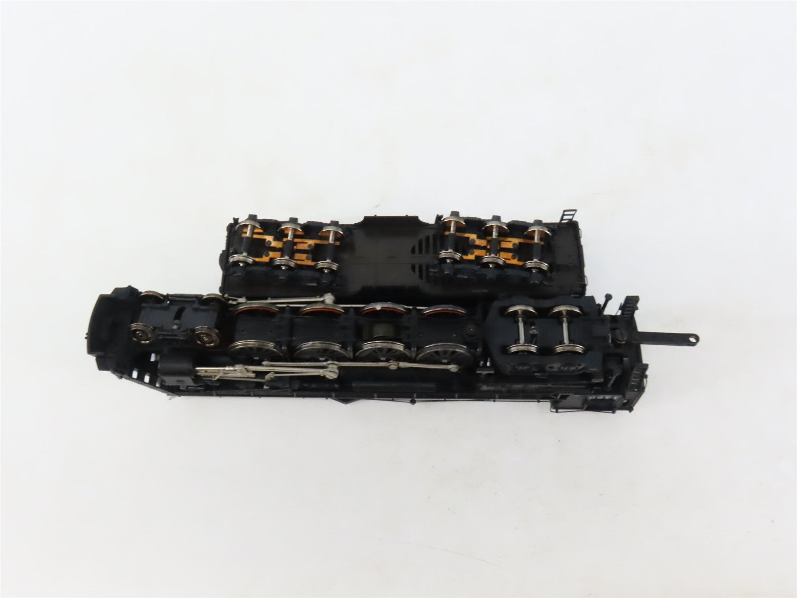 HO Scale MTH 80-3121-1 SP Southern Pacific 4-8-4 Steam Loco #4460 wDCC & Sound