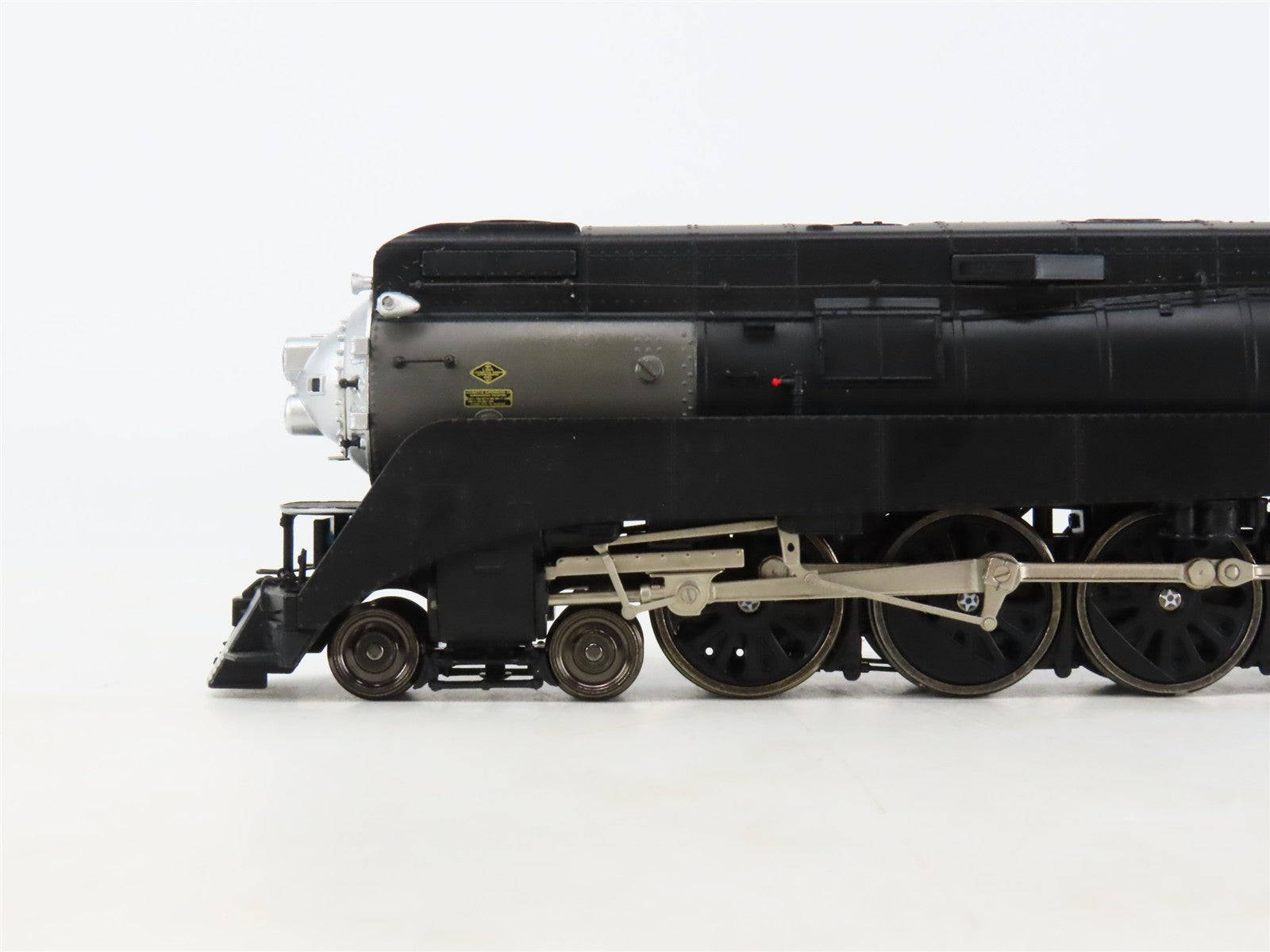HO Scale MTH 80-3115-1 SP Southern Pacific 4-8-4 Steam Loco #4437 wDCC & Sound
