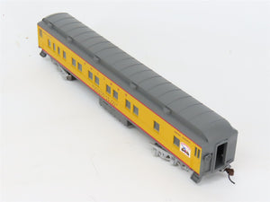HO Scale Athearn 99447 UP Union Pacific Coach Passenger Car Safety Award