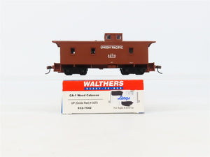 HO Scale Walthers RTR 932-7542 UP Union Pacific CA-1 Wood Caboose #3273