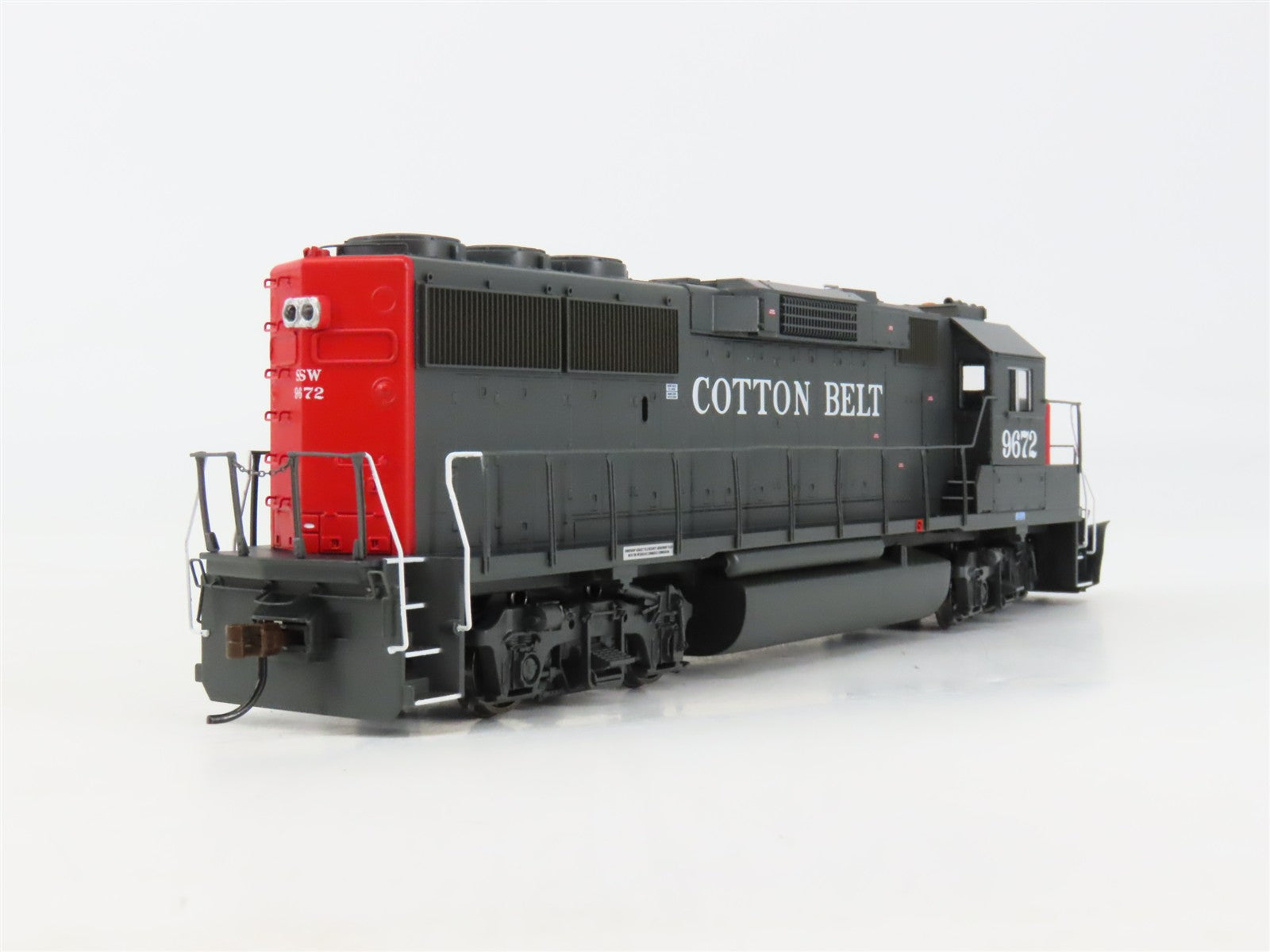HO Scale Athearn ATH1146 SSW Cotton Belt GP60 Diesel Loco #9672 wDCC & Sound