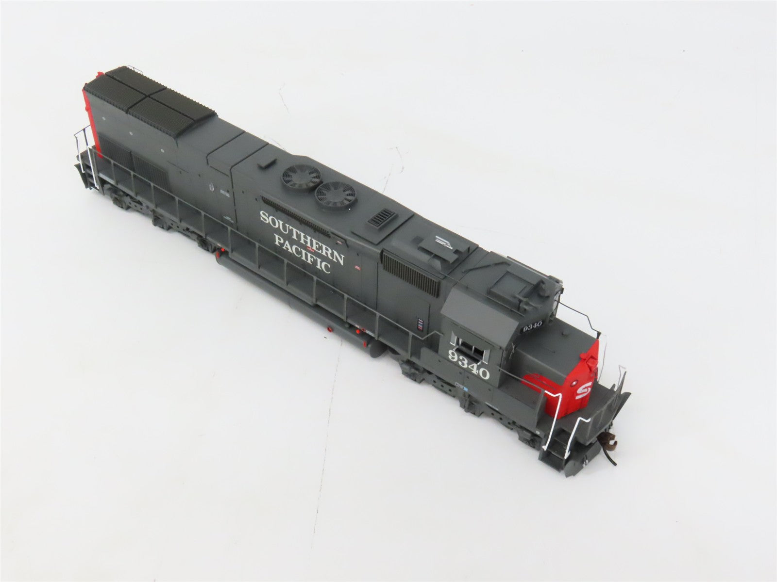HO Scale Athearn ATH86970 SP Southern Pacific SD45T-2 Diesel #9340 wDCC & Sound