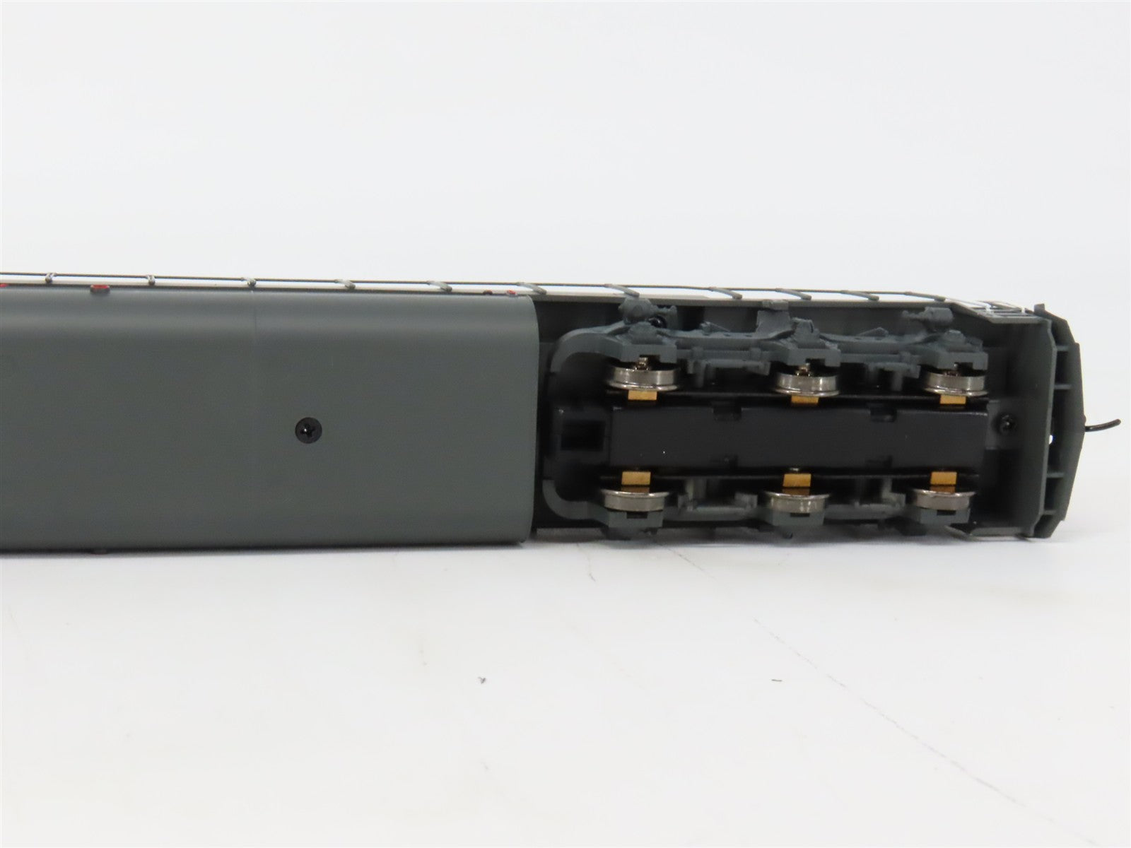 HO Scale Athearn ATH86970 SP Southern Pacific SD45T-2 Diesel #9340 wDCC & Sound