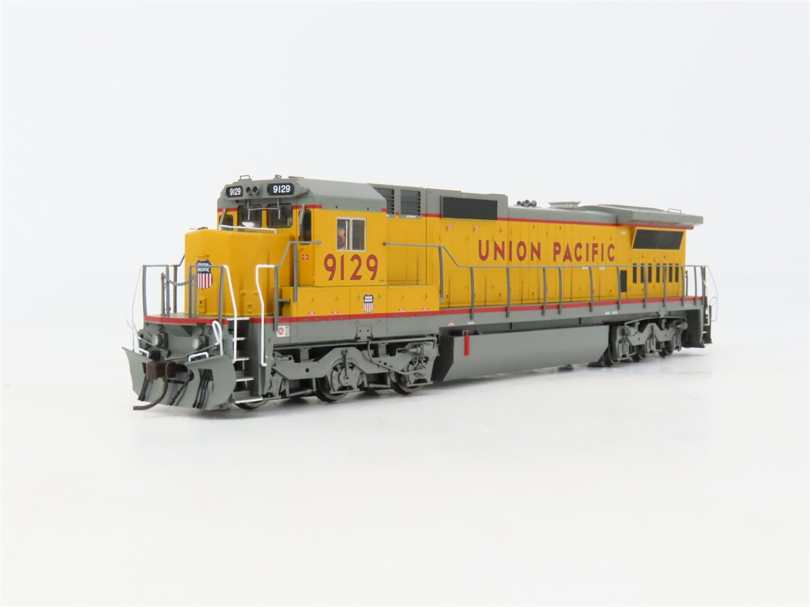 HO Scale Atlas 10004216 UP Union Pacific Dash 8-40C Diesel #9129 wDCC & Sound