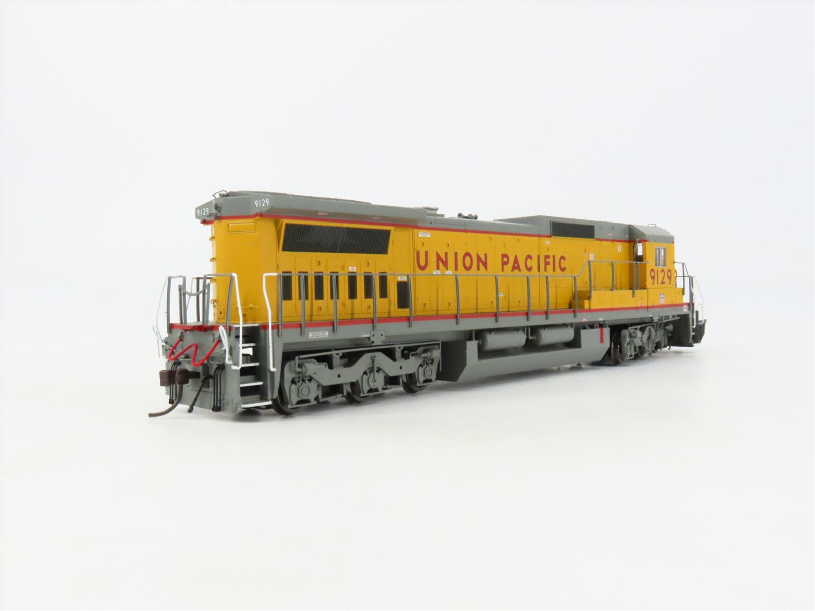 HO Scale Atlas 10004216 UP Union Pacific Dash 8-40C Diesel #9129 wDCC & Sound