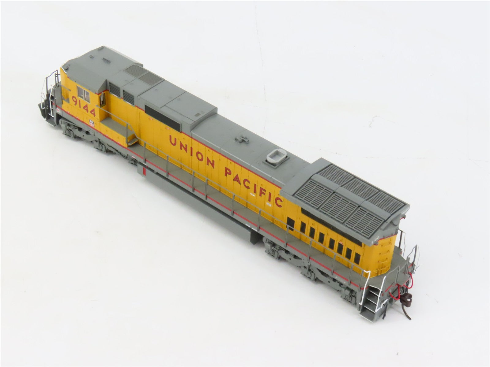 HO Scale Atlas 10004217 UP Union Pacific Dash 8-40C Diesel #9144 wDCC & Sound