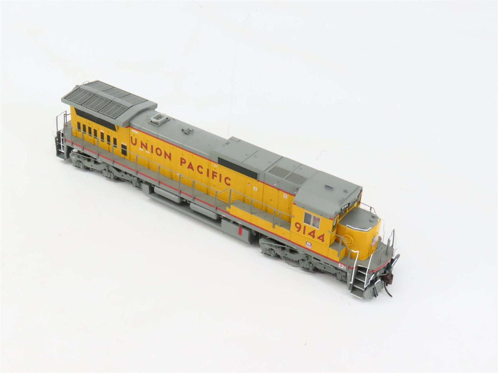 HO Scale Atlas 10004217 UP Union Pacific Dash 8-40C Diesel #9144 wDCC & Sound