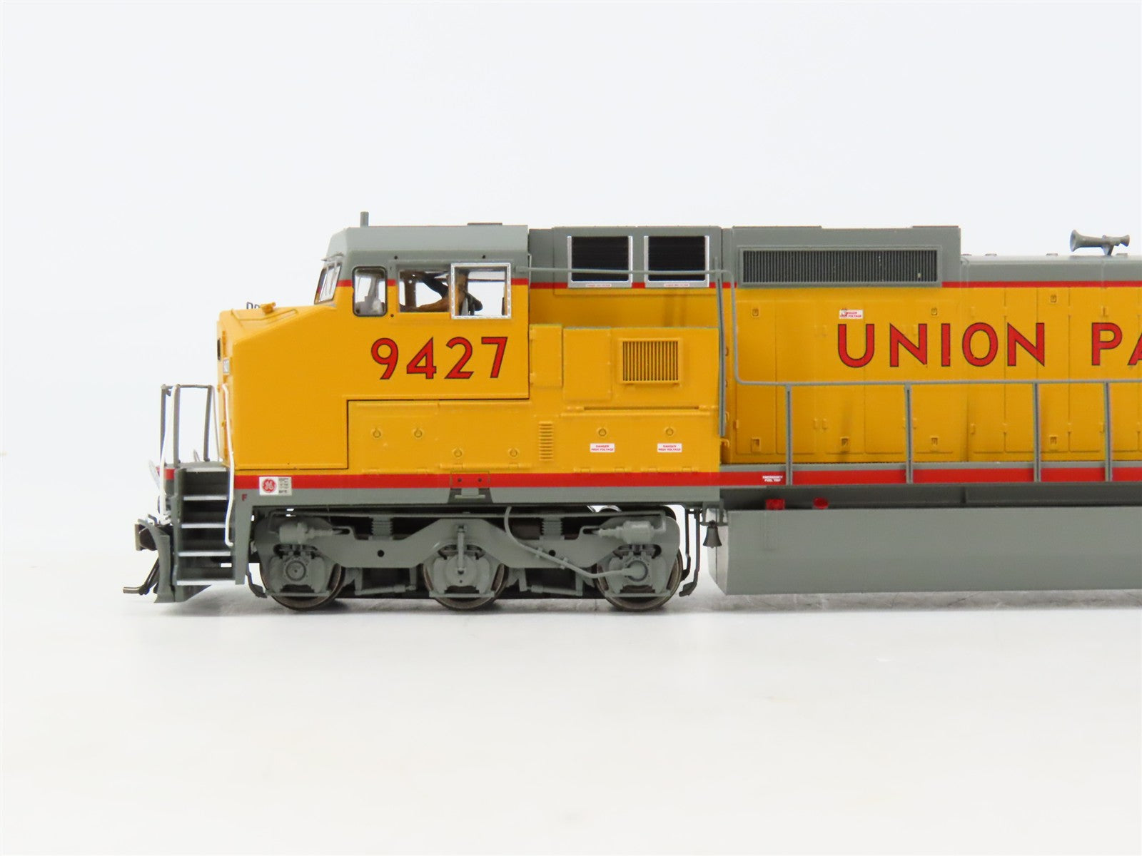 HO Scale Atlas 10004515 UP Union Pacific Dash 8-41CW Diesel #9427 wDCC & Sound