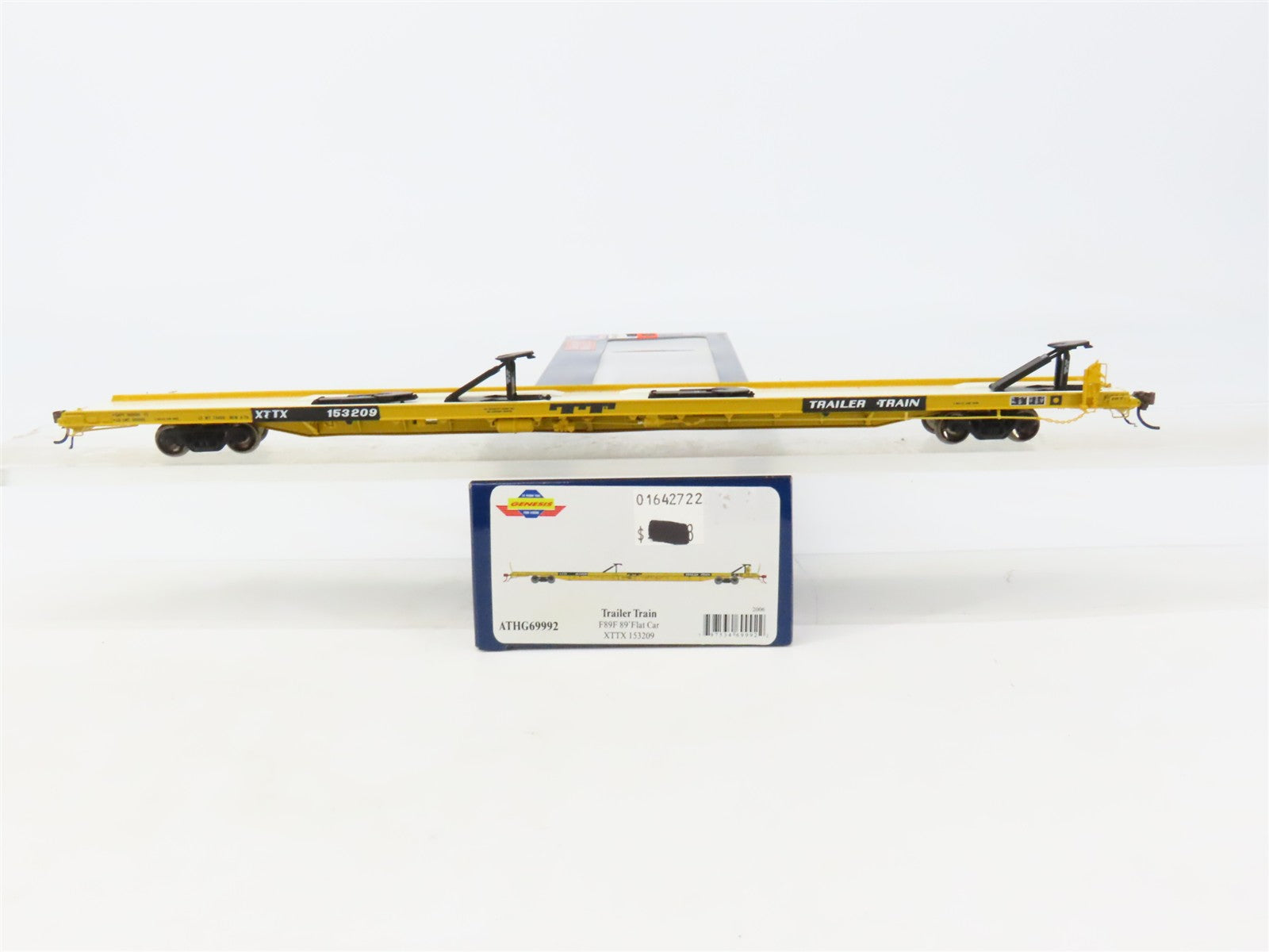 HO Scale Athearn ATHG69992 XTTX Trailer Train F89F 89' Flatcar #153209