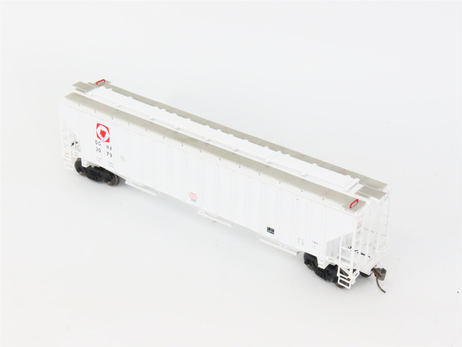 HO Scale Intermountain 453115-03 DGHX Searles Valley Minerals 3-Bay Hopper #3079