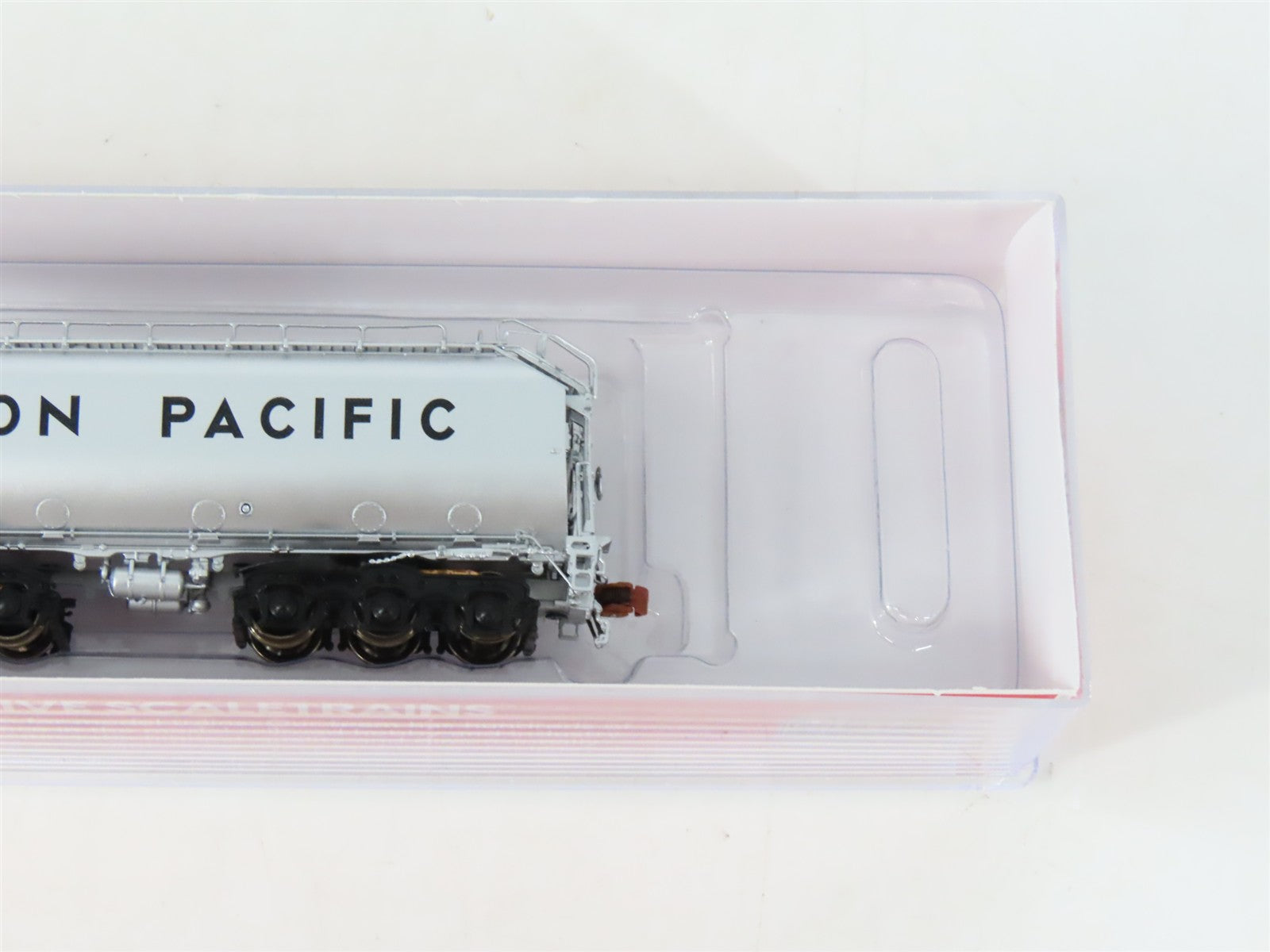 N Scaletrains.com SXT32898 UP Union Pacific MOW Fuel/Water Tender No#