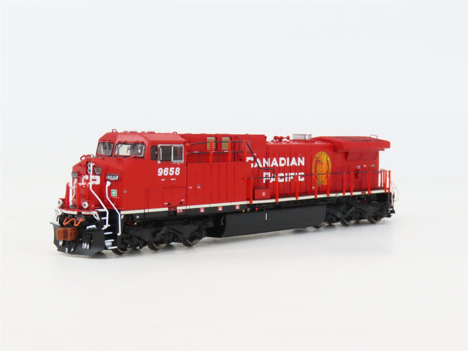 N Scaletrains.com SXT39098 CP Canadian Pacific AC4400CW Diesel Locomotive #9658